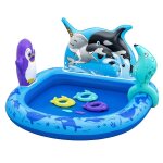 Bestway Polar Pals felfújható kerti játszótér – 134×131×73 cm – vízi és szárazföldi játékokkal